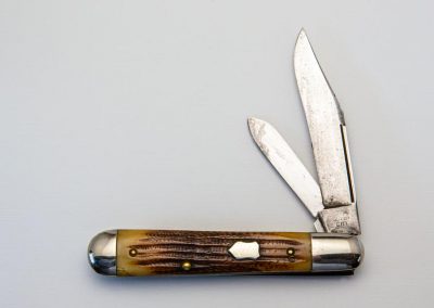 "Queen City, English jack, 2-blade, early Winterbottom bone handles, brass liners, NS bolsters and federal shield, Queen City block stamp, 4 1/2”"